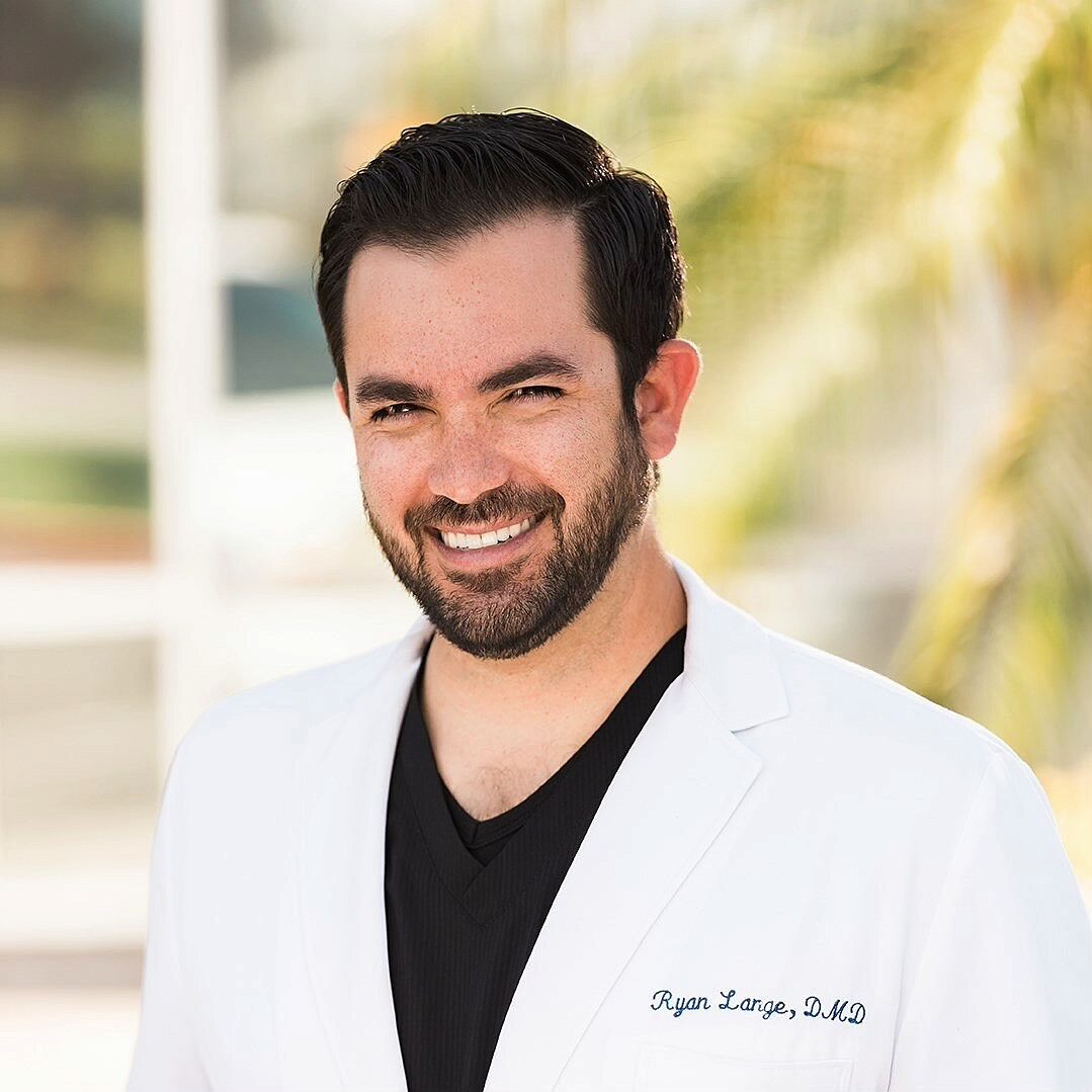 Dr. Ryan Lange DMD